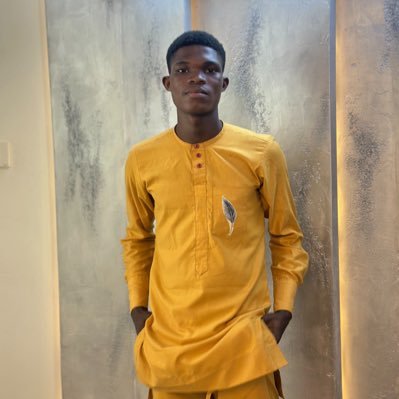Tayoodt's profile picture. A soul in human body, There's only one God, the one within!💚⚕️, Daytrader