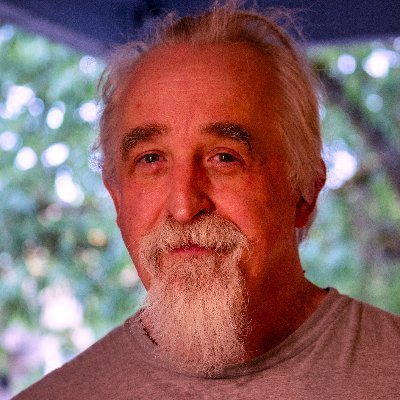 Husband, Musician, Artist, Technology Consultant, Photographer, Adult Entertainer.
Married to the beautiful lady Lindsey.