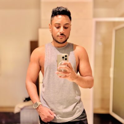 jul0794's profile picture. 🇲🇺 Mauritian 🌴🍸💪 Works Out 🍟Foodie ☕Coffee lover ♻Ecologist