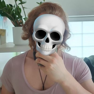 DasDexus's profile picture. some lifting, some cat pics, occasional hot takes 
I will post blurry pics of animals I saw while running

horn enthusiast and Parmesan Paladin