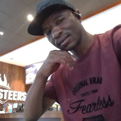 Nokuthu21533261's profile picture. manigga