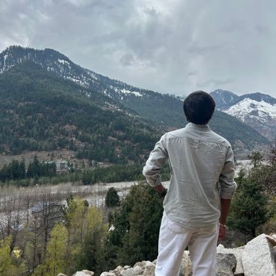 Kuldeepv167's profile picture. अलसस्य कुतो विद्या , अविद्यस्य कुतो धनम् || CSE-28|| आप तभी आगे बढ़ेंगे जब आप कुछ करेंगे, 💯 % Followback