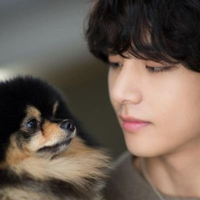 I love art, literature, classical music, jazz, movies, sports and THV KimTaehyung. 💜Hidden Tae Crew💜
🩷운명에도 용기와 노력, 지식, 준비가 필요하다🩷
