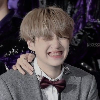 The bora! @BTS_twt lover 💕💜
let the beat talk 🦜