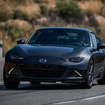 Ingeniero Mecánico. Fan de las carreritas de coches 🚗🚗. Piloto de @AH_eSportsTeam y dueño de un MX5 ND RF