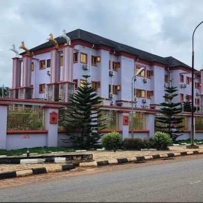 EuroGoldHotels's profile picture. 🏊‍♂️ Dive into luxury at our hotel! Sparkling pool, 🏛️ grand conference hall, 🎉 vibrant event center, 🎲 fun games house, & 🌸 serene garden await!