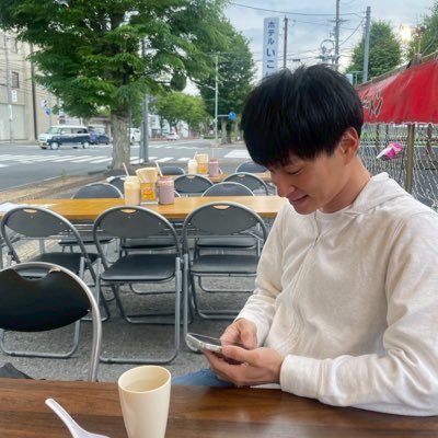 チビで特技はクソリプです。コーヒーと甘いもんがめっちゃ好き1635438円也 車バイクDIY建築水泳