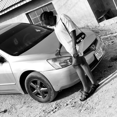 ThaiwoAdeojo's profile picture. | MAKEUP ARTIST💄IG: @_teeglams | FACE MODEL🦋| AUGUST BORN🌸| DREAM CHASER| GRADUATE |❤️🌹🦋🌸🥰😍 🎓✌💃