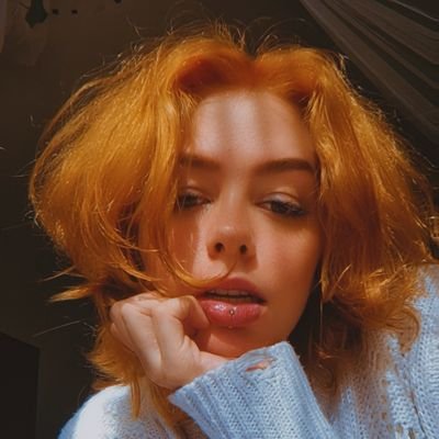 ✨️ chronic yapper • loud leftist • autistic gremlin ✨️ artist, gamer, queer cutie 🌼 rabid yellow stan 🌼
heart stolen by @_winter_wonders ❣️