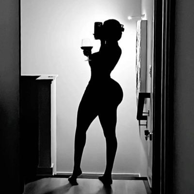 selfloving4life's profile picture. Chilling I guess