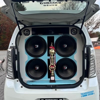 D_sound229's profile picture. 気まぐれ更新ᝰ✍🏻✩꙳情報収集のため観る中心👀✨ふわっちユーザー📱🎶 趣味音楽DJ🎧外向きオーディオ🚗³₃🔊