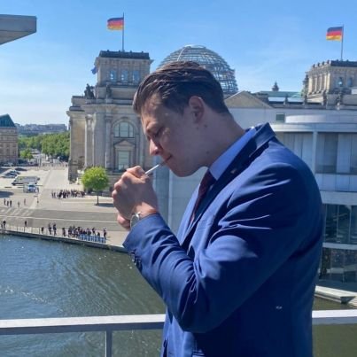 Bundestagsabgeordneter AfD
Schornsteinfeger & Gebäude-Energieberater