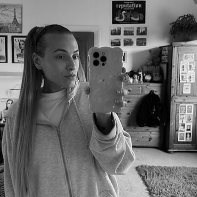 Politics • LGBTQ+ • Mental Health Advocate • Trans, Swiftie & Little Monster • Instagram: thecocorome