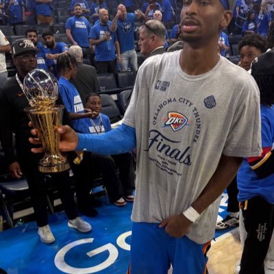 capzthe4's profile picture. 