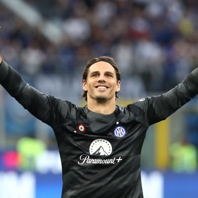 #Munich2025 #Istanbul2023 •he/him •Inter🖤💙 •Perisic and Sommer enthusiast •Ancient Rome Enthusiast •Italian Cantautorato Connoisseur •History and Politics