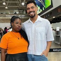 Nara Pinheiro (@narapgs_) 's Twitter Profile