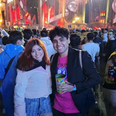 chulas_hdez's profile picture. Me cerraron mi antiguo twitter @hdz_georgy Amante del deporte, de los tenis 🏀