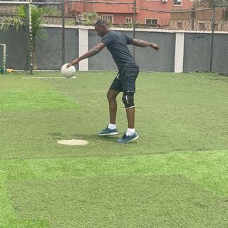 Olisa_lota's profile picture. |Digital assets Trader
|Retired Sportsman
|Free thinker