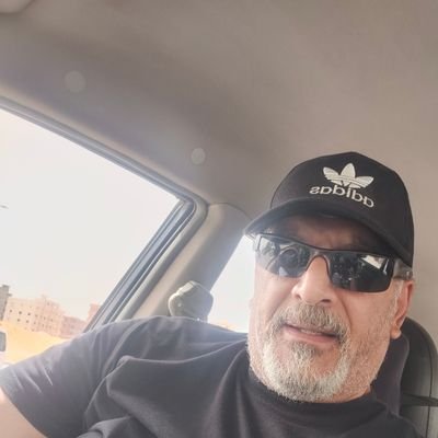في فقه الحب.. نظرة العين.. إن صدقت.. أخرست اللسان وان كذبت نطق اللسان .. بما لا يتوقع .
زمالكاوي مدريدي وافتخر
الزمالك اكبر قلعه رياضيه في مصر
