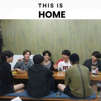 luvvrevvies's profile picture. 👅👻✨💅🎀💓