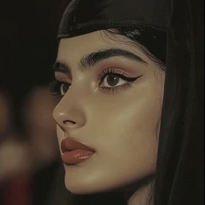 DANASH329696's profile picture. 