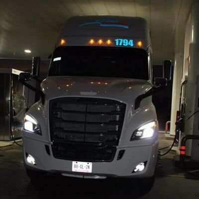 BrolyG40388's profile picture. .