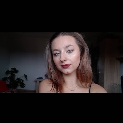 sweettsugar23's profile picture. 