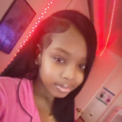 therealnaynayy_'s profile picture. add me on snap naynay-k2 or ig therealnaynay_