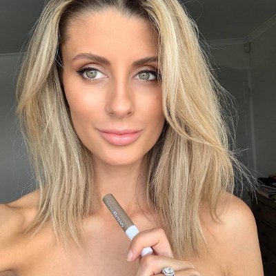 grace1_wilson's profile picture. Love ranch life and quiet country mornings 🌾 | Simple living, clear thinking |. Just peace, purpose and genuine communication. ❤️👌