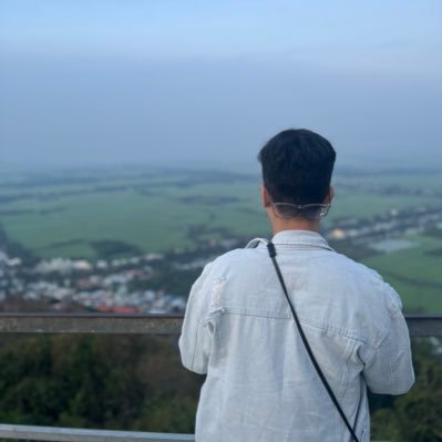 le_nghia89757n's profile picture. 