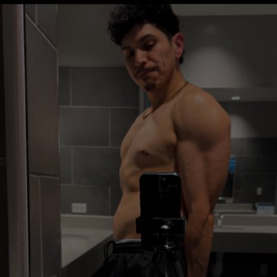 TheFoodPlugg's profile picture. 