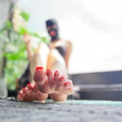 luisasfeet_'s profile picture. Luisa 28.yo 
Content Creator 👣
Feetcontent 💌

https://t.co/hrQjzwcI6g
