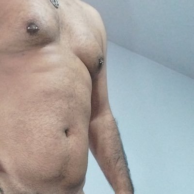 Macho morboso 24cm de verga para romperte el culo y llenarlo de leche. Busco perras aguantadoras y sumisas que se dejen preñar y someter por mi verga🤤🔥💵