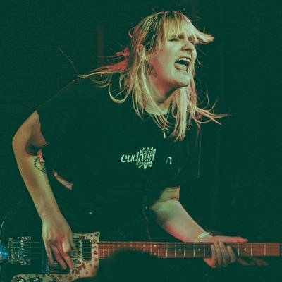 31. bass in @tnoof_band, vinyl dj, hot girl at the record store. she/her
v/$a: kmconyers 🤷♀️