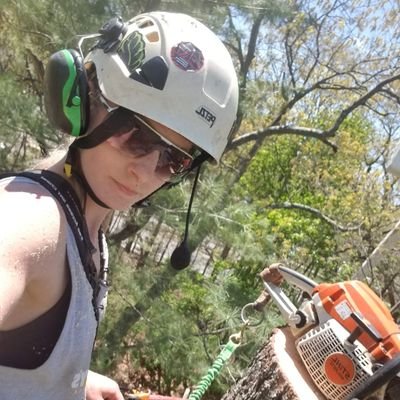 kimberl22209364's profile picture. female lumber jack