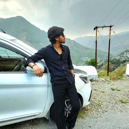 Shiva63935071's profile picture. jay hind 🇮🇳