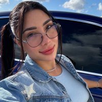 Laura Vansalaazar (@lauravan46) 's Twitter Profile