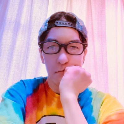 utaro_petro's profile picture. ［Dodidn*］Dry Shack（乾いた家）主宰。Writer & Novelist。文藝ブログ［Petro Notes］執筆。1972年生。現代思想や社会学、セクシュアリティ教育に関心あり。プロの小説家志望。ウェブ小説サイト［架空の演劇の物語］、ウェブサイト［カゼヒカル やましい大人の性のテクスト］公開中。