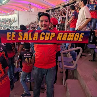 Chitlur_'s profile picture. 32 II India, Karnataka, RCB in that order