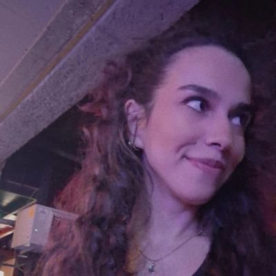 _biadetzeynep's profile picture. sonrasına sonra bakarız.