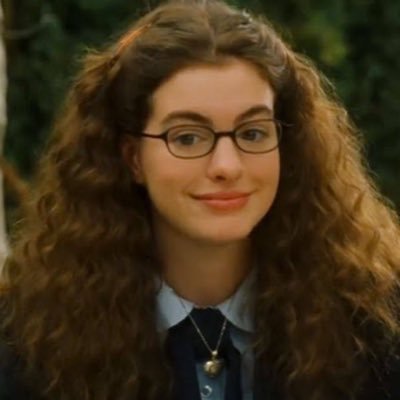 schwann_omo's profile picture. 4th yr BSMT student — MTI 🥼|| study twt of a major procrastinator 💤