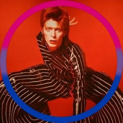 thedensgarden's profile picture. doutor em ciências ocultas, filosofia dramática, pediatria charlatânica, biologia dogmática e astrologia eletrônica