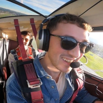 chomp_chris's profile picture. Fluid dynamics @nasaames Applied Math PhD student @ucsc