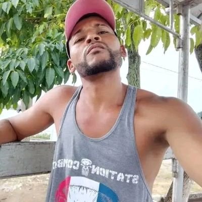 Baino puto ,amante dos prazes e de uma boa sacanagem
Sigam-me no insta --- @leeaozzinhogp