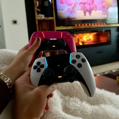 🎮 Player 1 plus Player 2, Unstoppable Duo ❤️💥 Duo kills, Solo wins 🔫 His aim, Her strategy | Her magic, His shield 🌐 Connected by WiFi & fate