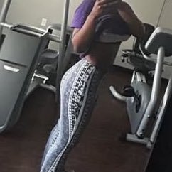 (18+) #pyteen @yourpretysecret ✨🍭 I ❤️ Grown men that spend @2Guap0R my daddy irl so don’t get it twisted on this internet shii ✨