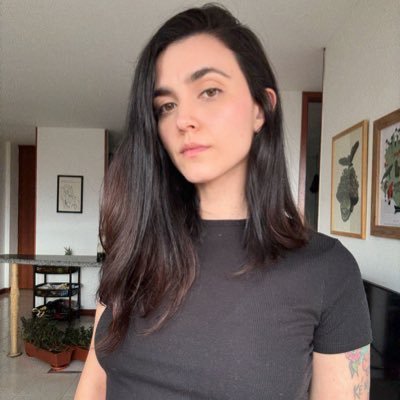 Vegana, peleo con gente por defender a los animales. //