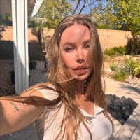 RealnicoleAniston (@xrp_sailor) 's Twitter Profile