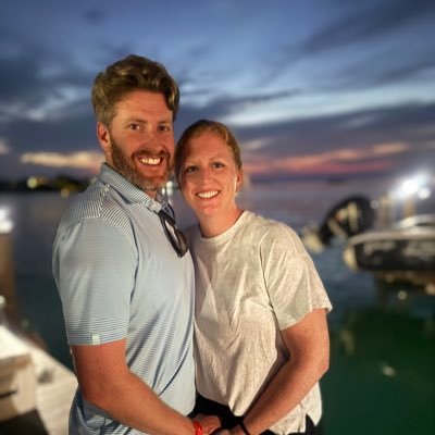 Christian, husband, father, Savannah native, sports enthusiast, Southern Grad ('08/'16), General Manager for Van Wagner at Georgia State University