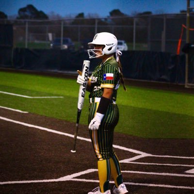 CeciReyes09's profile picture. (UNCOMMITTED) 2027, Santa Fe High School ,TEXAS RIPTIDE 16u CUYOS, MI/ UTILITY #23, crosalee2009@gmail.com